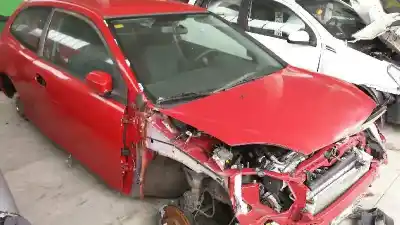 Veículo de Sucata honda civic berlina 3 (ep1/2) 2.0 cat do ano 2001 alimentado 4ee2