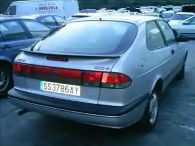 Véhicule à la ferraille saab 900 berlina 2.0 cat de l'année 1994 alimenté b204i