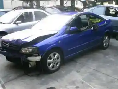 Veicolo di demolizione opel astra g coupé (t98) 2.2 16v (f07) dell'anno 2000 alimentato z 22 se