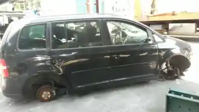 Verschrottungsfahrzeug volkswagen touran (1t1, 1t2) 2.0 tdi des jahres 2003 angetrieben azv