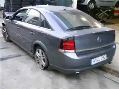 Veículo de Sucata opel vectra c berlina gts elegance do ano 2002 alimentado z32se