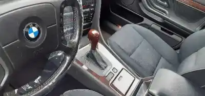 Veículo de Sucata bmw serie 7 (e38) 750i automático do ano 1999 alimentado 3060a