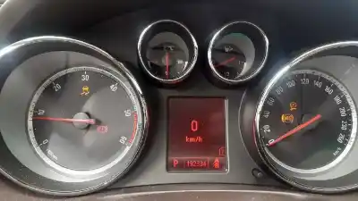 Sloopvoertuig opel insignia sports tourer cosmo van het jaar 2009 aangedreven a20dth