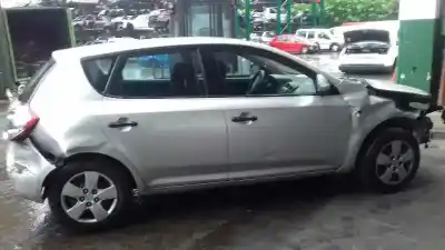 Vehicul casat kia cee´d concept al anului 2008 alimentat g4fa