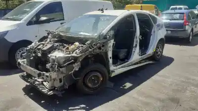Утилизация автомобиля TOYOTA PRIUS+ Basis года 2013 питание G-2ZR