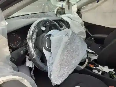 Veículo de Sucata audi a4 berlina (b8) básico quattro do ano 2008 alimentado cala