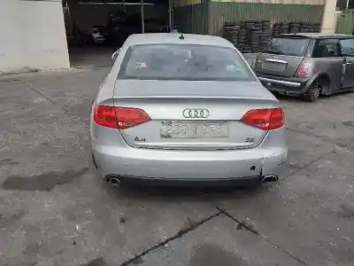 Veículo de Sucata audi a4 berlina (b8) básico quattro do ano 2008 alimentado cala