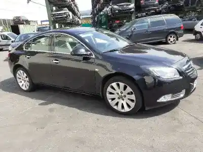 Verschrottungsfahrzeug opel insignia berlina cosmo des jahres 2011 angetrieben a20dth