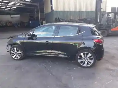 Veicolo di demolizione renault clio iv technofeel dell'anno 2015 alimentato h4b408