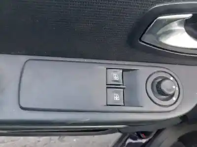 Veicolo di demolizione renault clio iv technofeel dell'anno 2015 alimentato h4b408