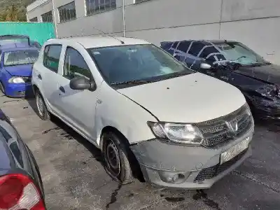Здавання транспортного засобу dacia sandero basis року 2013 потужний d4f732