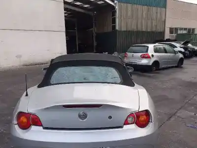 Veicolo di demolizione bmw z4 roadster (e85) 2.2i dell'anno 2004 alimentato 226s1
