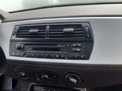 Veicolo di demolizione bmw z4 roadster (e85) 2.2i dell'anno 2004 alimentato 226s1