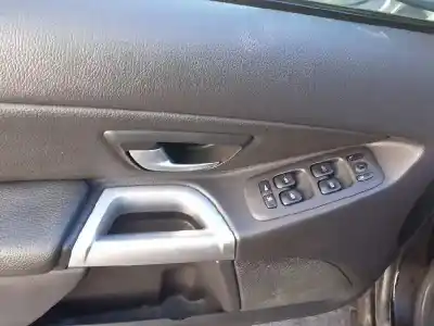 Veículo de Sucata volvo xc90 i (275) d5 awd do ano 2004 alimentado 