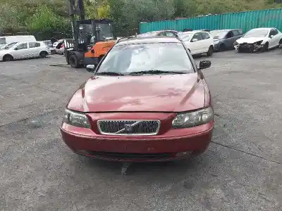 Veículo de Sucata volvo v70 familiar 2.4 (103kw) do ano 2003 alimentado b5244s2
