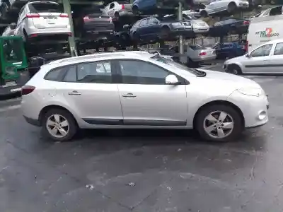 Veículo de Sucata renault megane iii sport tourer dynamique do ano 2009 alimentado k9k832