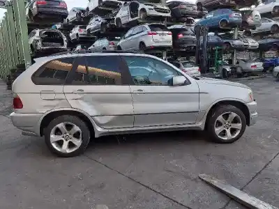 Véhicule à la ferraille bmw x5 (e53) 3.0d de l'année 2002 alimenté 
