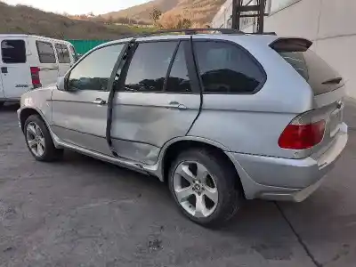Véhicule à la ferraille bmw x5 (e53) 3.0d de l'année 2002 alimenté 