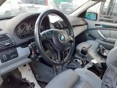 Véhicule à la ferraille bmw x5 (e53) 3.0d de l'année 2002 alimenté 