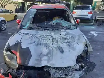 Veicolo di demolizione ford focus lim. (cb8) trend dell'anno 2012 alimentato m2da