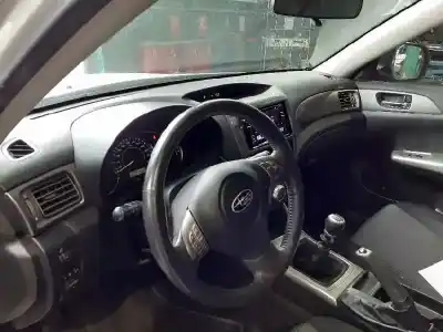 Veicolo di demolizione subaru impreza g12 classic dell'anno 2010 alimentato ee20