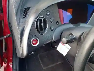 Veículo de Sucata honda civic berlina (fn) 2.2 type s do ano 2009 alimentado n22a2