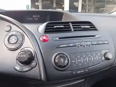 Veículo de Sucata honda civic berlina (fn) 2.2 type s do ano 2009 alimentado n22a2