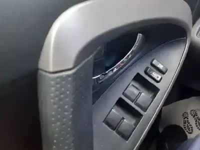 Здавання транспортного засобу toyota rav 4 (a3) executive року 2006 потужний 2ad