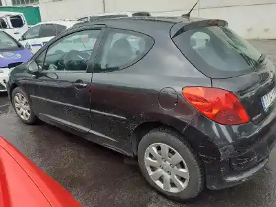 Véhicule à la ferraille peugeot                                            207/207+ (wa_, wc_)                                                                                                                                                                                                                                        1.4 16v                                                                                                                                                                                                                                                    de l'année 2007 alimenté kfu