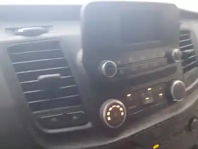 Veículo de Sucata ford transit custom kombi 320 l1 trend do ano 2021 alimentado bjfa