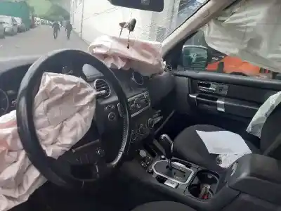 Здавання транспортного засобу land rover discovery 4 tdv6 hse року 2010 потужний 276dt