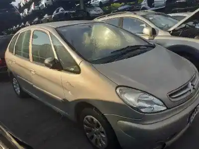 Veículo de Sucata citroen xsara picasso (n68) 2.0 hdi do ano 2002 alimentado 