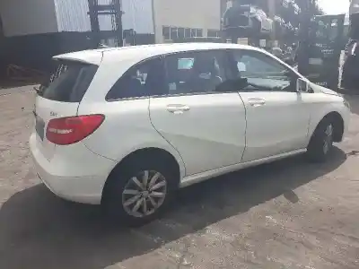 Scrapping Vehicle mercedes-benz clase b (w246) b 200 cdi (246.208) of the year 2013 powered om651901