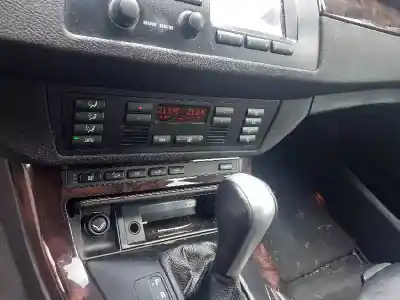 Veículo de Sucata bmw x5 (e53) 4.4i automático do ano 2004 alimentado 448s2