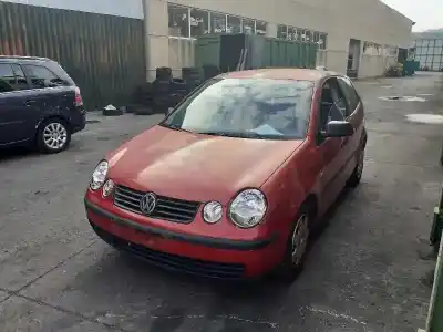 Scrapping Vehicle volkswagen polo (9n1) conceptline of the year 2002 powered azq