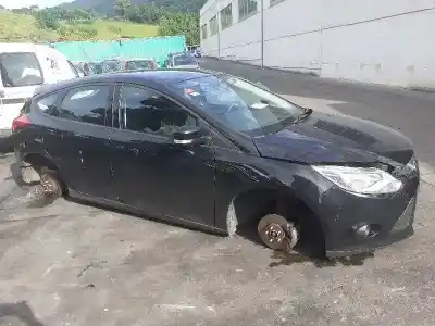Veículo de Sucata ford focus turn. (cb8) titanium do ano 2014 alimentado 