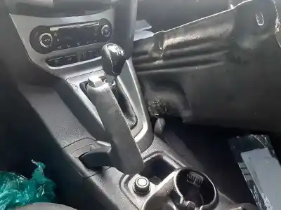 Veículo de Sucata ford focus turn. (cb8) titanium do ano 2014 alimentado 