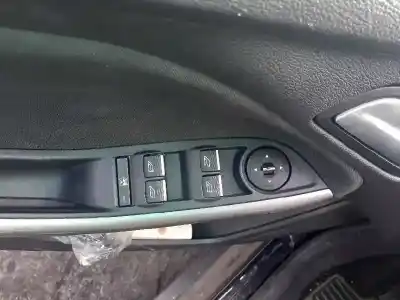 Veículo de Sucata ford focus turn. (cb8) titanium do ano 2014 alimentado 