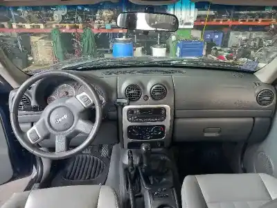 Утилизация автомобиля jeep cherokee (kj) 2.8 crd 4x4 года 2005 питание d30c