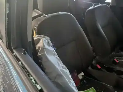 Veículo de Sucata opel astra j sports tourer excellence do ano 2015 alimentado b16dth