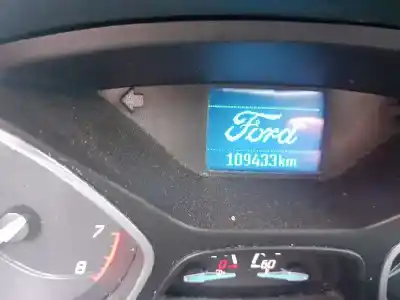 Здавання транспортного засобу ford c-max trend року 2013 потужний m1da