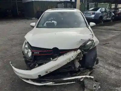 Veículo de Sucata volkswagen golf vi (5k1) 2.0 gti do ano 2010 alimentado cczb