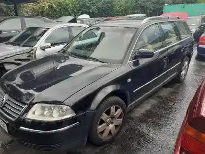 Veicolo di demolizione VOLKSWAGEN                                         PASSAT B5.5 VARIANT (3B6)                                                                                                                                                                                                                                  2.5 TDI                                                                                                                                                                                                                                                    dell'anno 2001 alimentato AKN