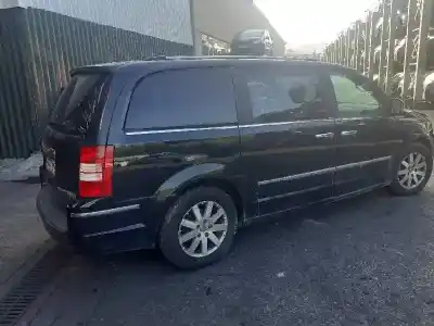 Vehicul casat chrysler grand voyager limited al anului 2008 alimentat vm64c