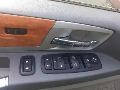 Vehicul casat chrysler grand voyager limited al anului 2008 alimentat vm64c