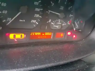 Veículo de Sucata bmw serie 3 cabrio (e46) 318 ci do ano 2003 alimentado m54256s5