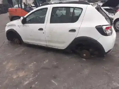 Veículo de Sucata dacia sandero stepway do ano 2015 alimentado k9k612