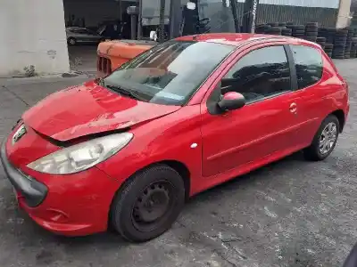 Véhicule à la ferraille PEUGEOT 206+ Básico de l'année 2010 alimenté HFX