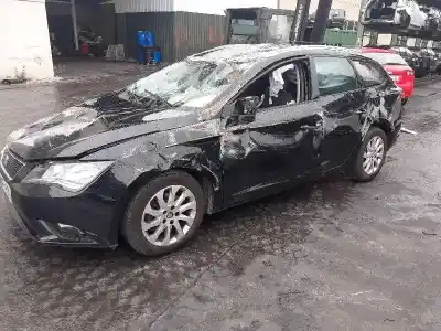 Vehicul casat seat leon st (5f8) fr al anului 2014 alimentat czc
