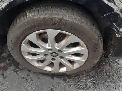 Vehicul casat seat leon st (5f8) fr al anului 2014 alimentat czc